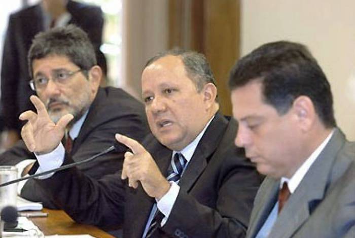 Silas Rondeau foi ministro de Minas e Energia de 2005 a 2007